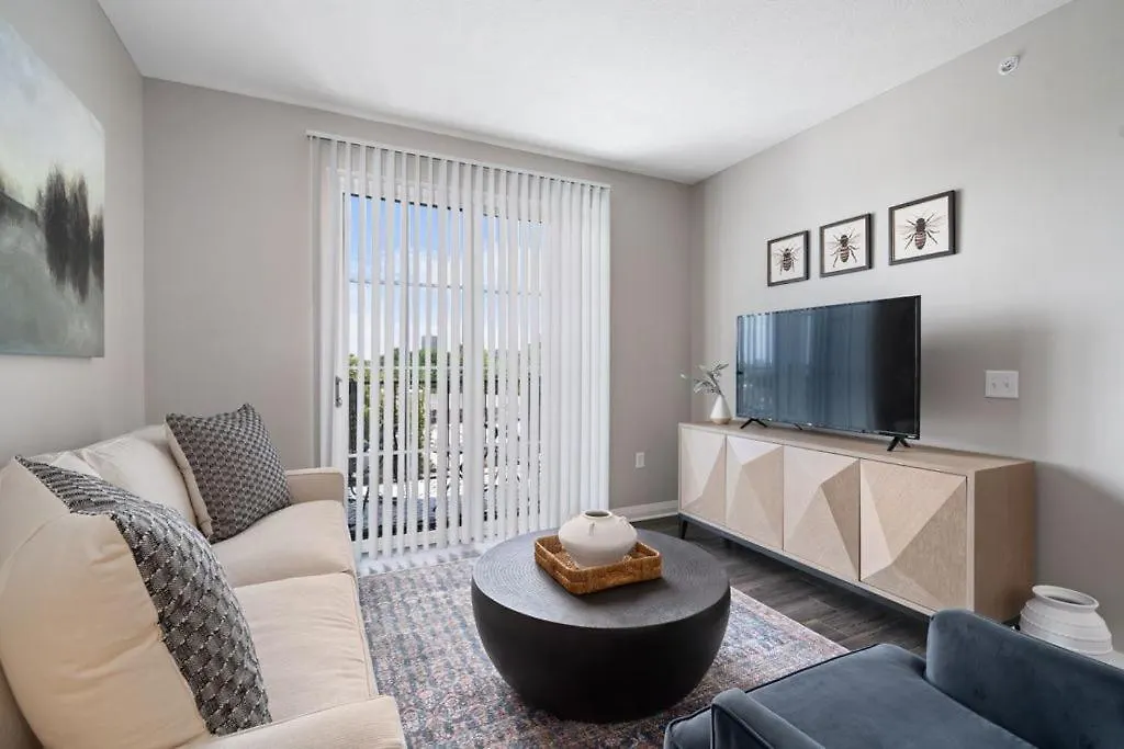 Apartmán Luxury 1Br Penthouse Elevator Free Parking! Columbus 0*,  USA